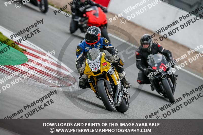 PJ Motorsport Photography;donington no limits trackday;donington park photographs;donington trackday photographs;no limits trackdays;peter wileman photography;trackday digital images;trackday photos